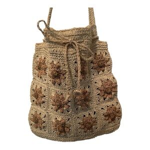 Cinch Straw Tote Bag Tan‎ and Brown Flower w/ Crochet Design Vintage
